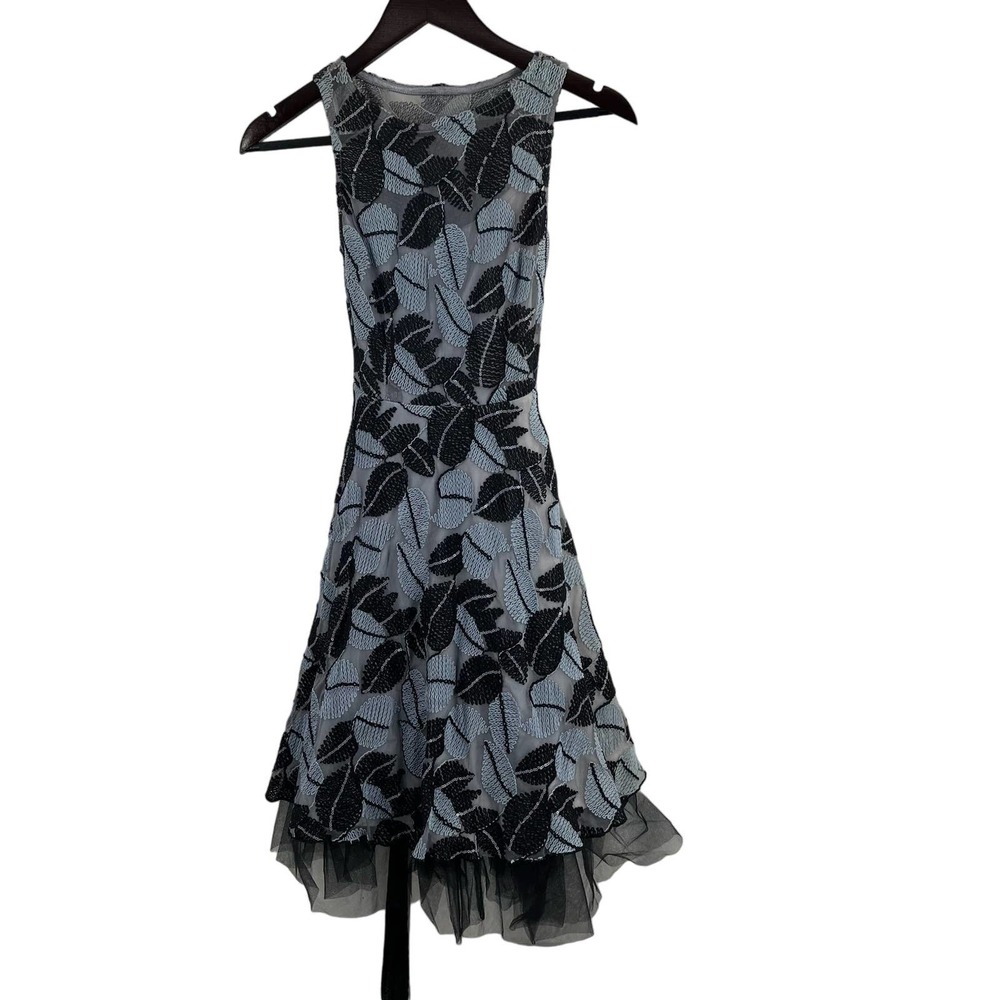 Eva Franco Fit and Flare Embroidered‎ Mesh Overlay Dress Size 2 New